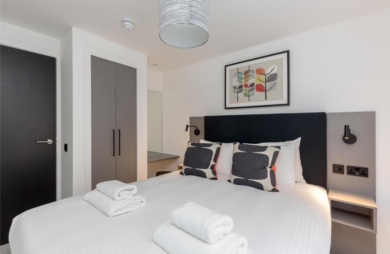Two-Bedroom Apartment City View