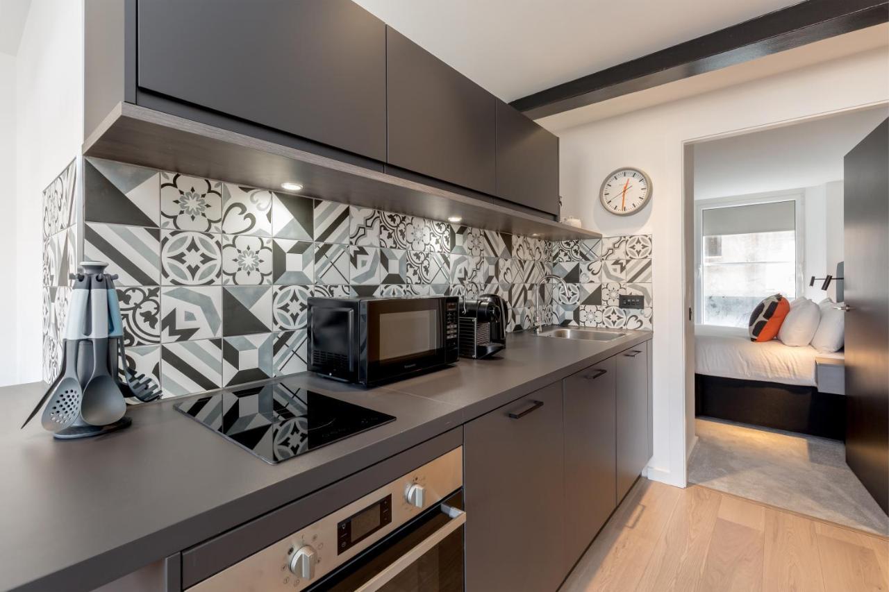 Two-Bedroom Apartment City View