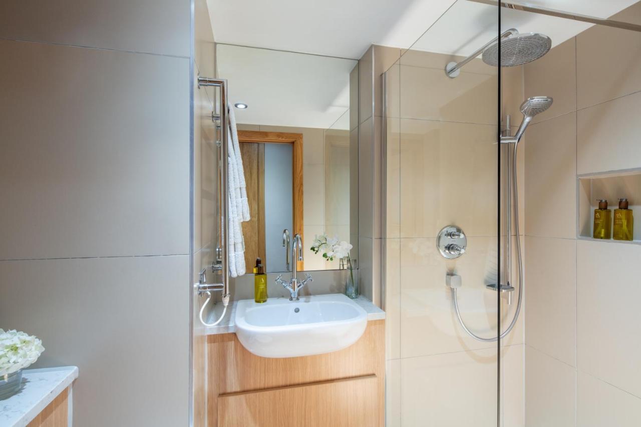 Deluxe Double Room,1329042260:JPEG