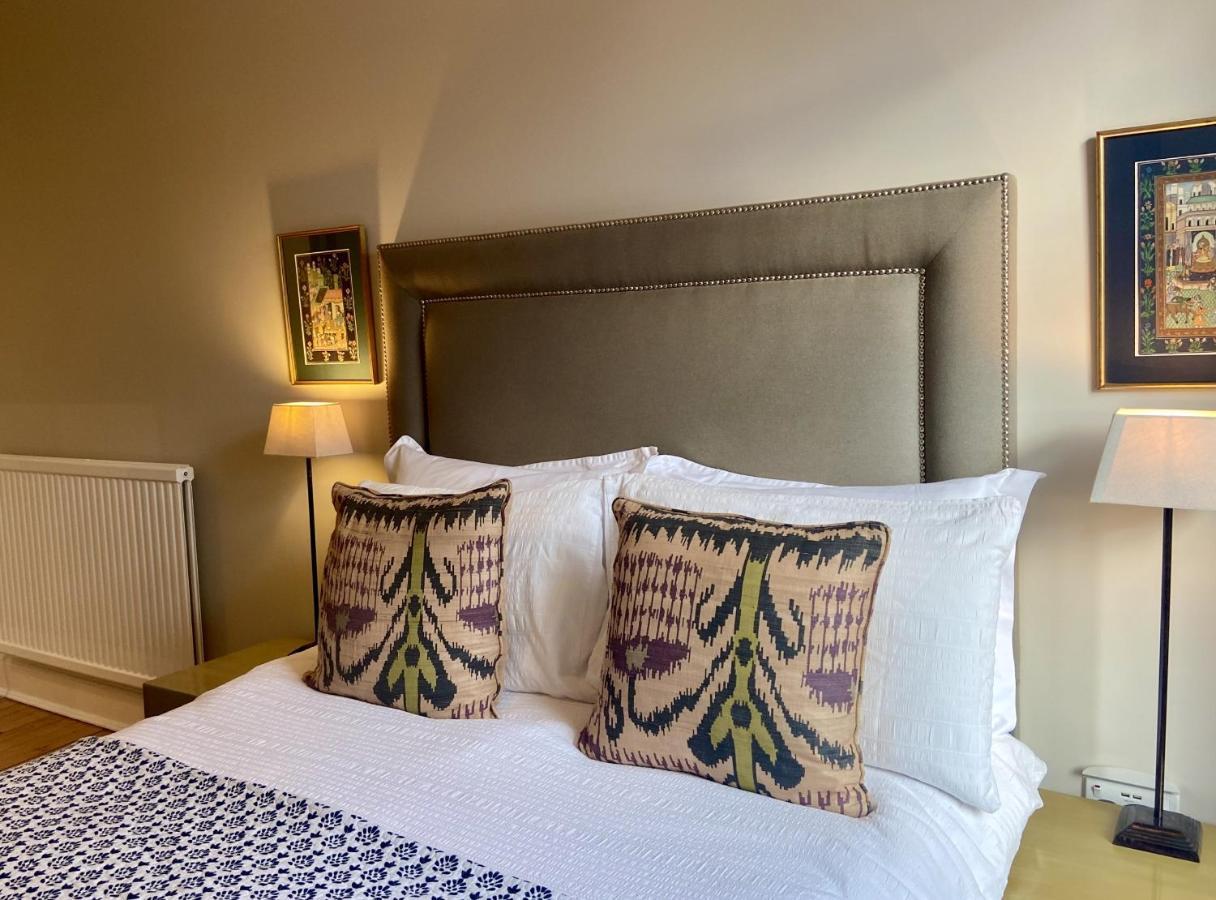 Standard Double Room,683120475:JPEG