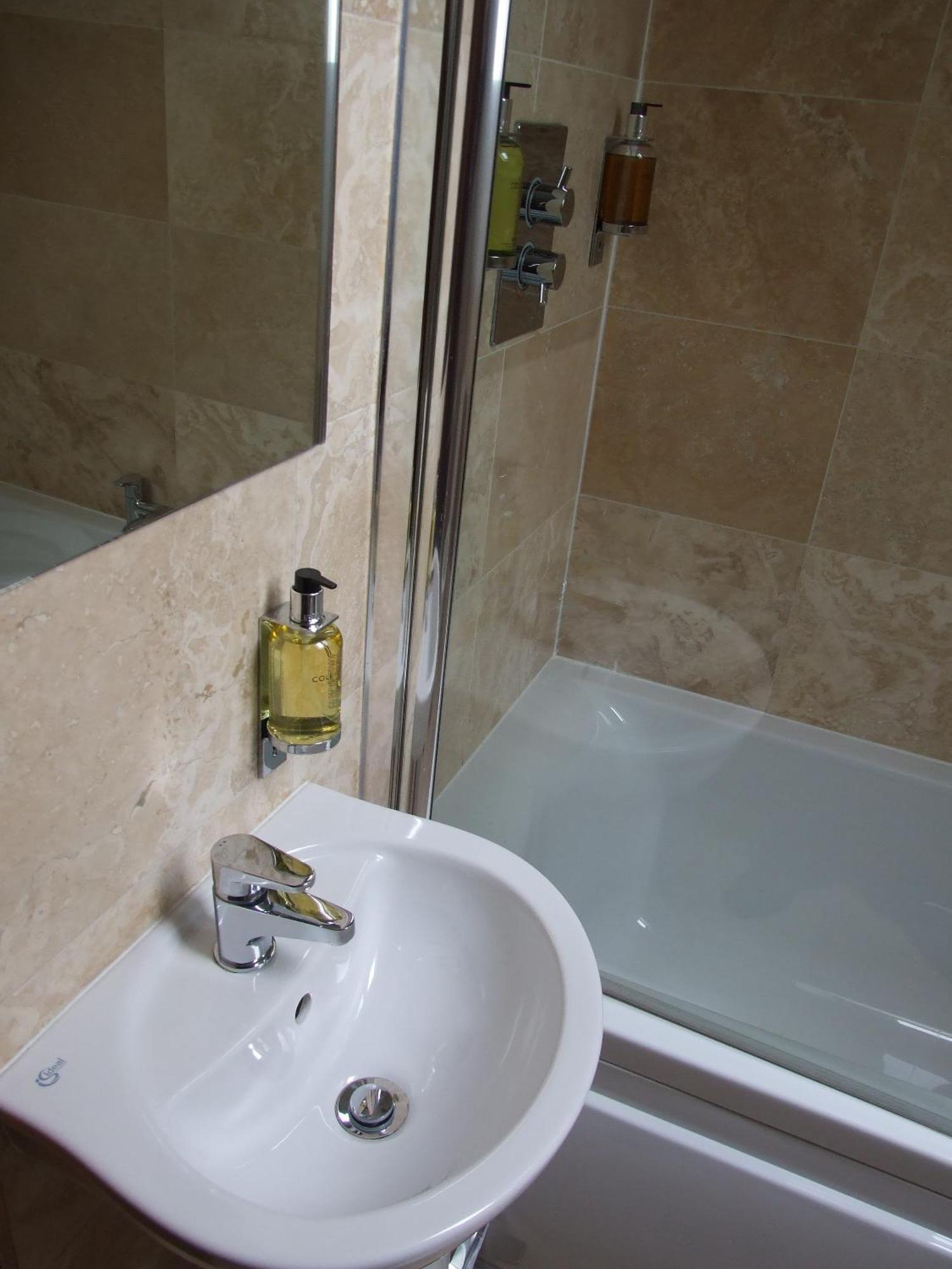 Double Room Private External Bathroom