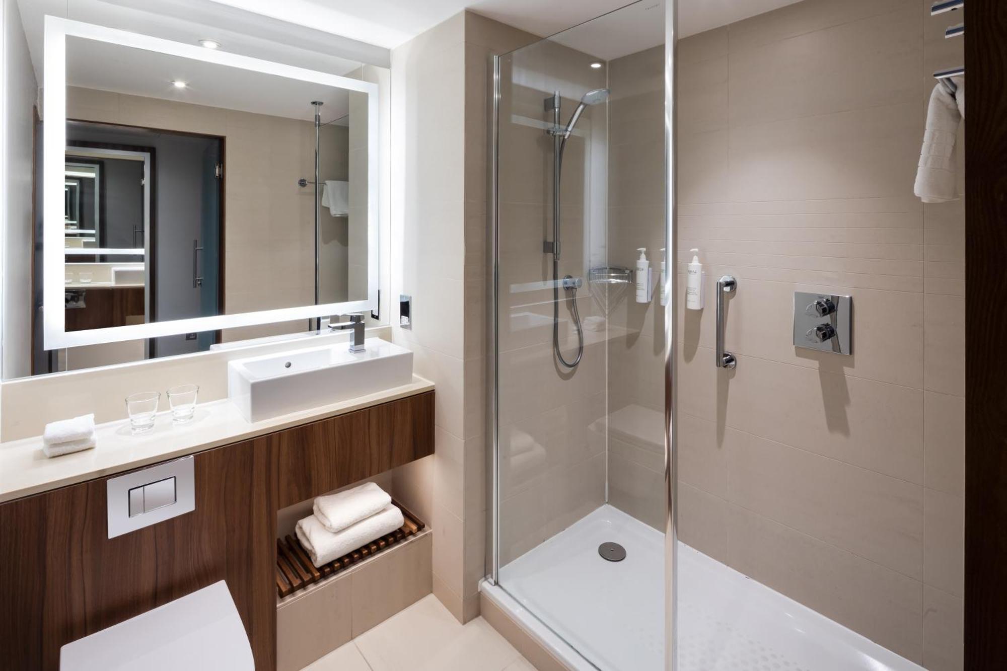 Premium Twin room Guest room Twin or Single Beds