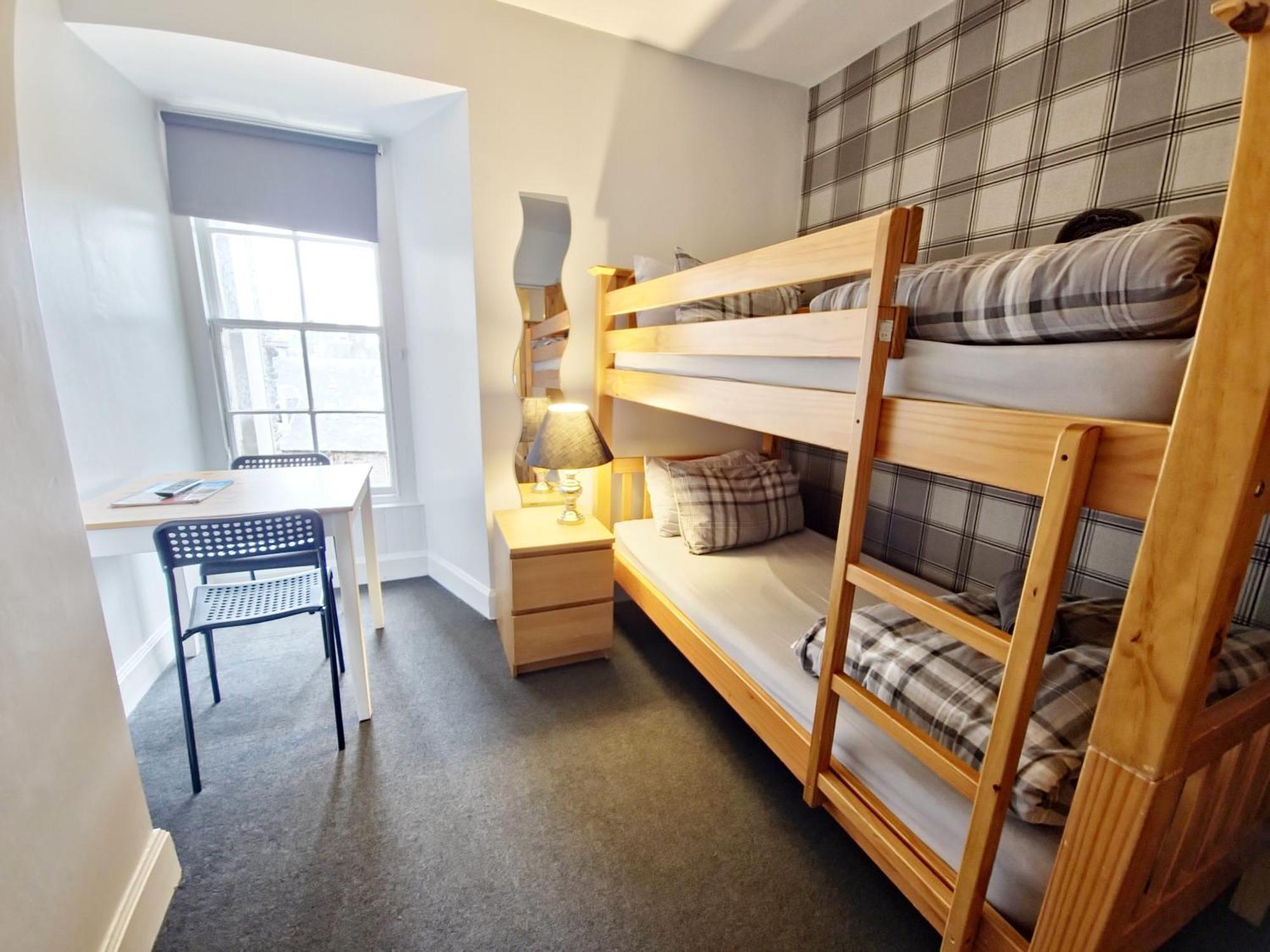 Twin Room Bunk bed