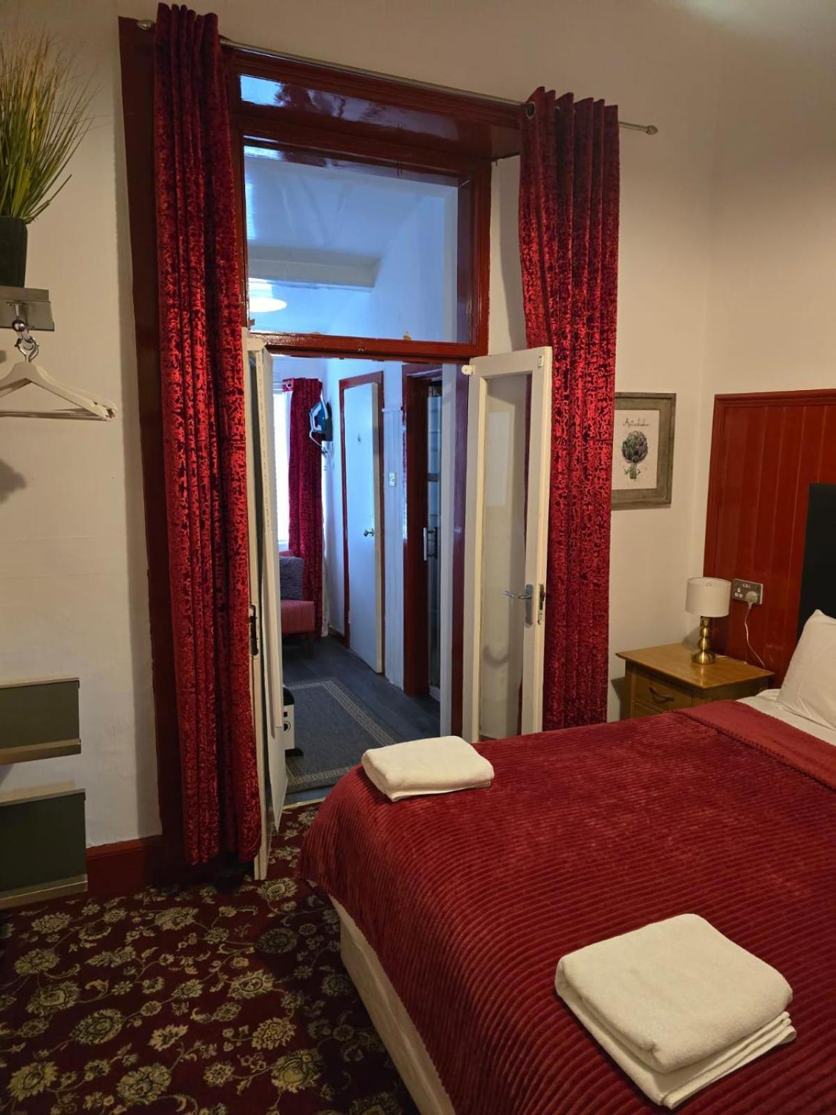 Deluxe Double Room,1644479555:JPEG