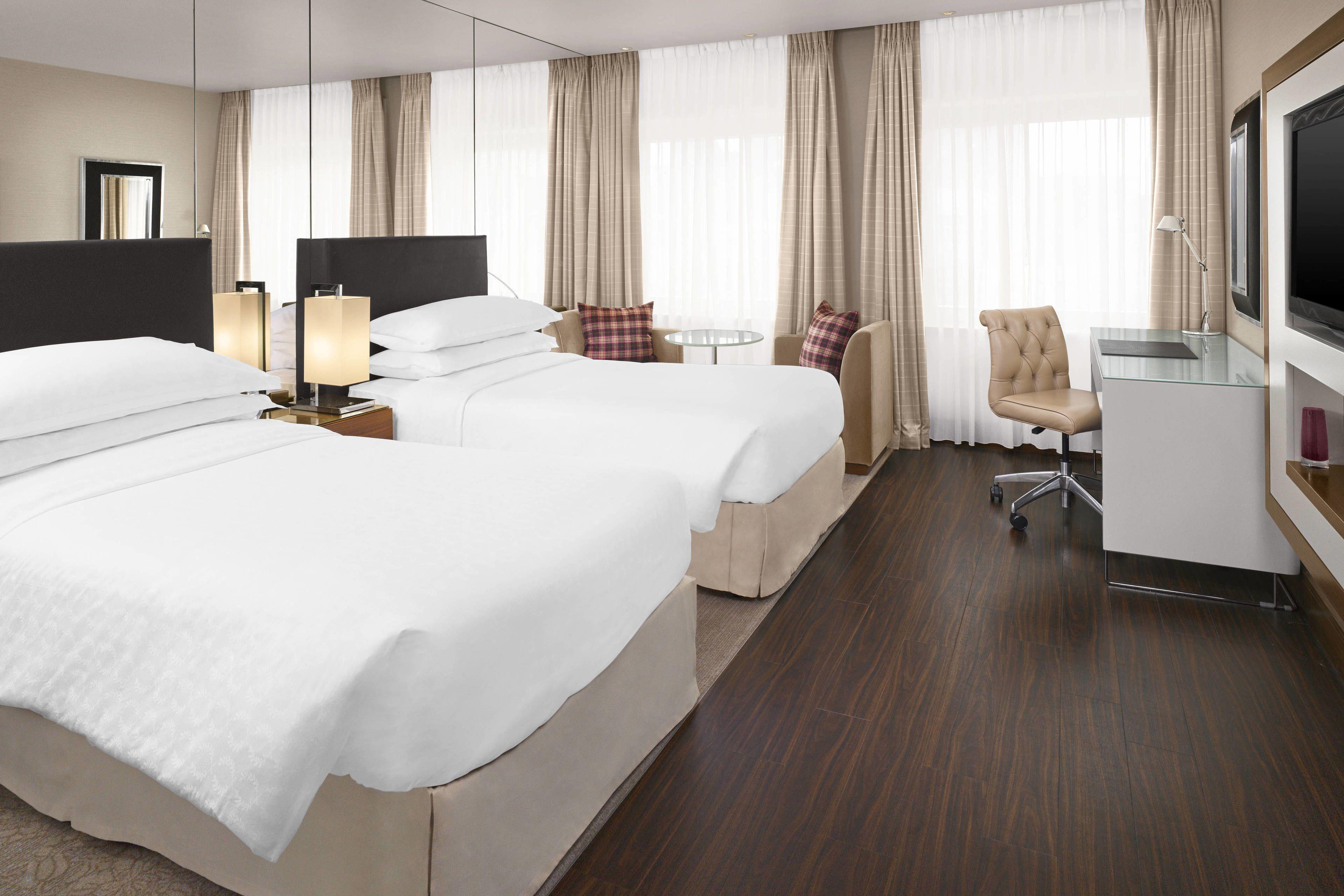 Executive Club King Room Club Lounge Access