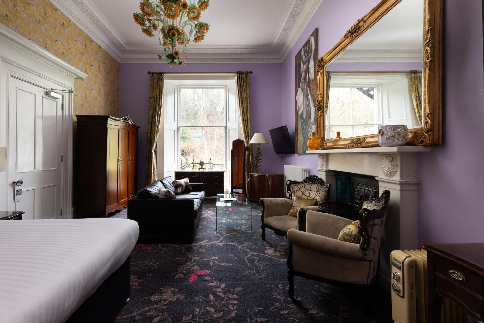 Junior Suite,1756556671:JPEG