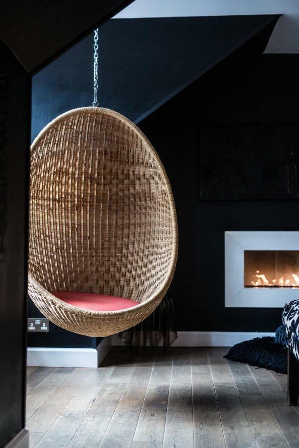Suite Noire