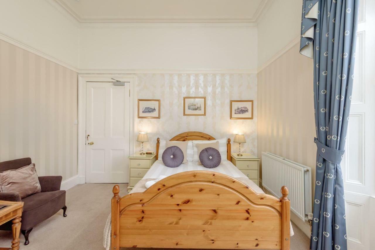 Double Room,846013508:JPEG