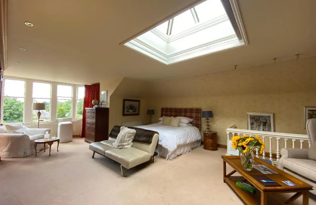 Claremont House-1