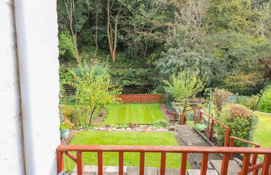6 Coltbridge Gardens-1