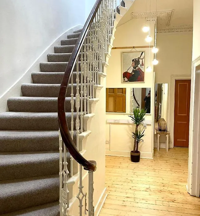 Newington House-1