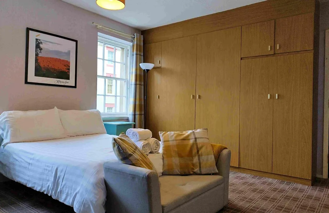 Amazing Apartments - Websters Land - Castle View-1