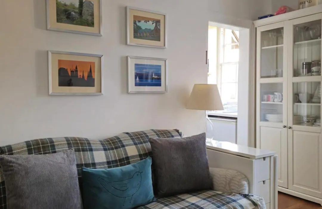 Dean Village Cottage-1