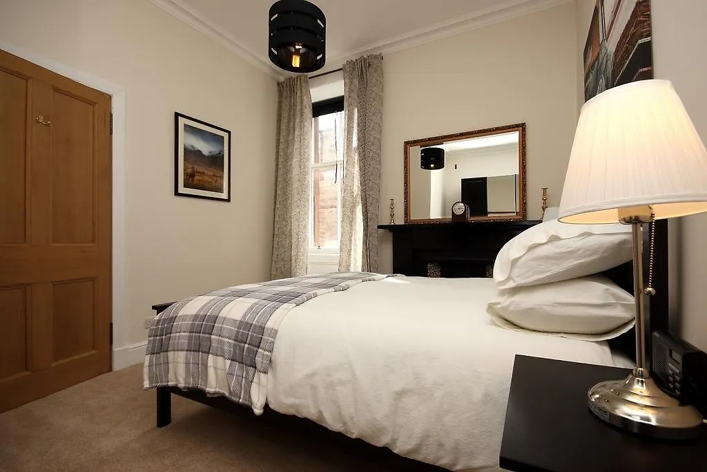 Hamish'S Hame Edinburgh Licence No Eh 69774 R Energy Rating C-1