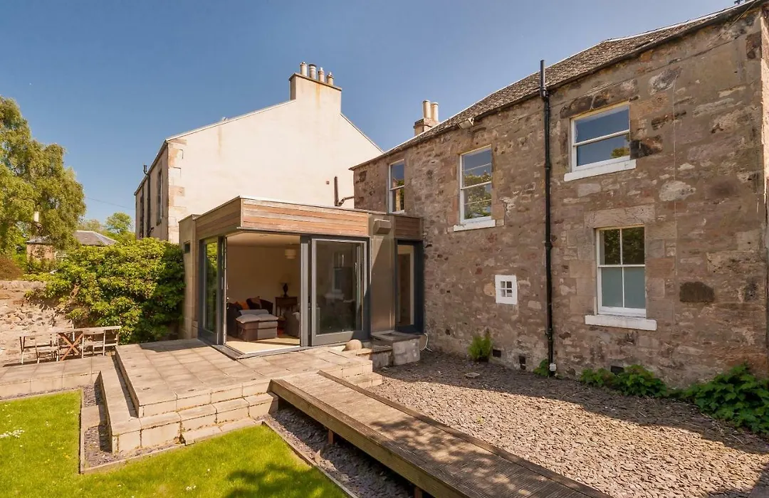 The Lochside House Residence-1