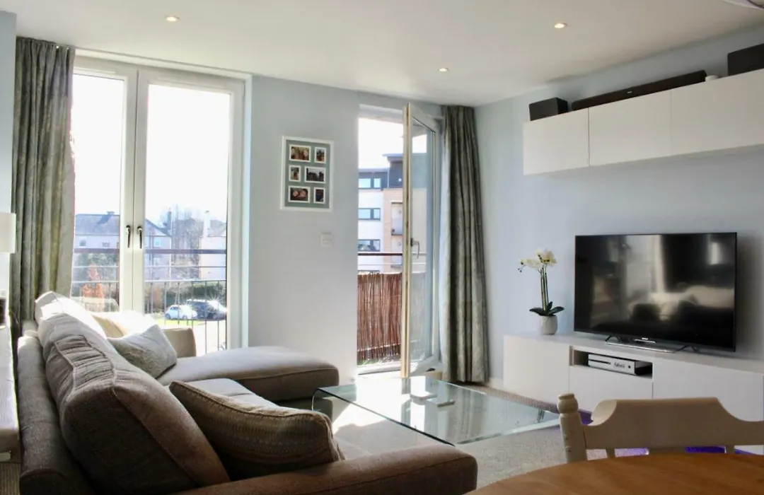 East Pilton - 2 Bed Edinburgh Apartment Free Parking & Balcony-1