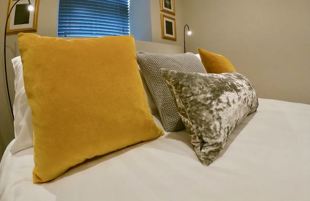 Escape To Edinburgh @ Abercromby Place-1