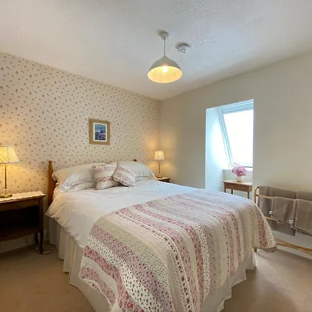 St Margaret'S Cottage, Edinburgh-3