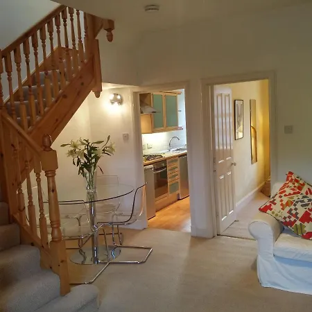 Beautiful Bright Colony Property-2
