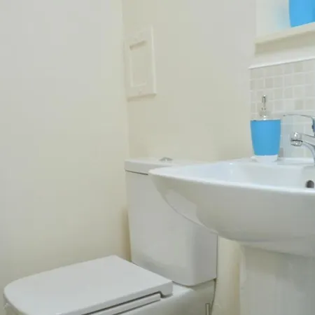 Gorgeous 2 Bedroom Apartment In Converted Church-3