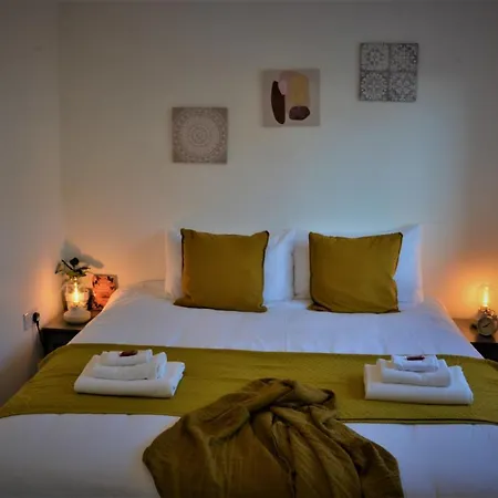 Peaceful Lovely & Modern Entire House-3