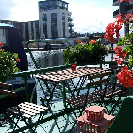 Edinburgh - Houseboats-3