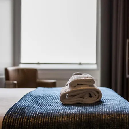 28 York Place Hotel-2
