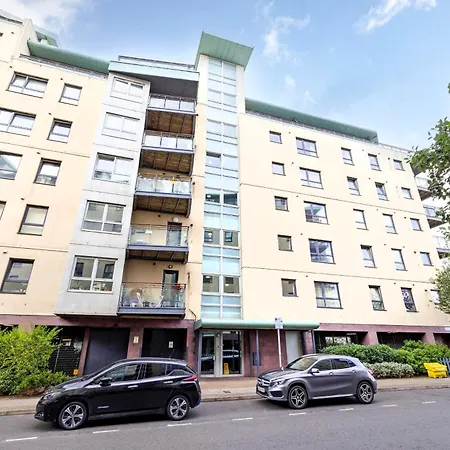 Joivy Fabulous Apartment With Bay View Terrace-3