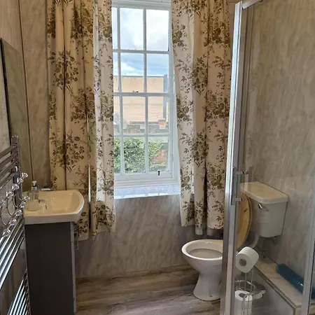 City Centre En-Suite Room-3