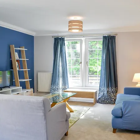 Powderhall Brae-2