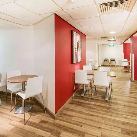 The Learmonth Hotel-2