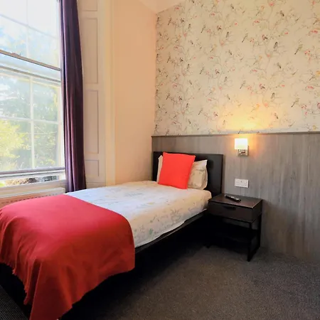 Edinburgh Holiday Guest House-2