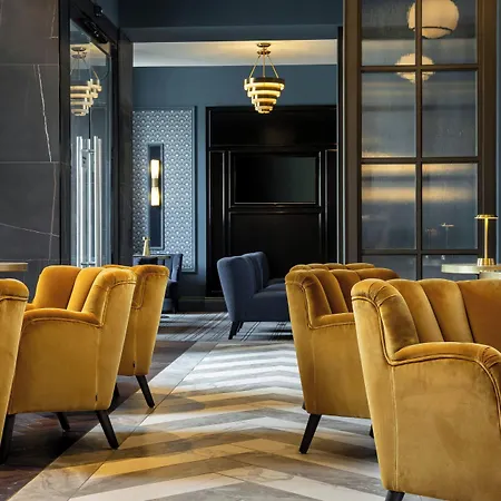 Courtyard By Marriott Edinburgh-3