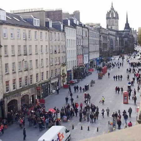 Royal Mile Mansions Apartment Edinburgh-3