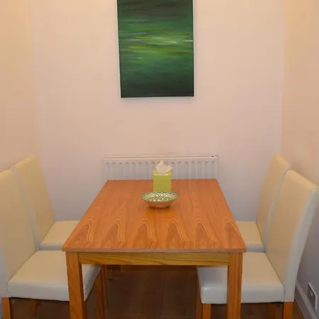 The Elgin Terrace Apartment-3