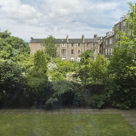 Fountain Court Apartments - Royal Garden-2