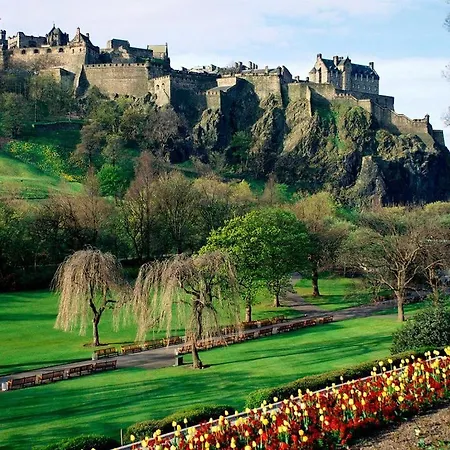 Grassmarket Studio Edinburgh-2
