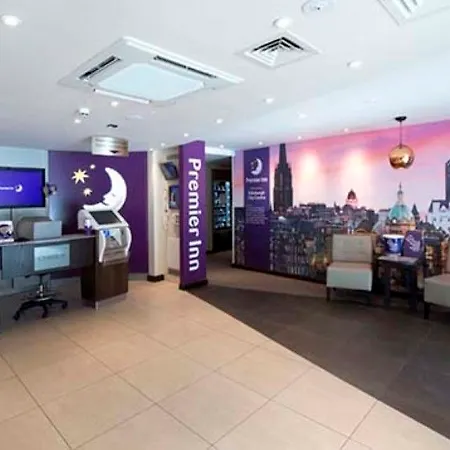 Premier Inn Edinburgh Cc York Place/St James Quarter-2