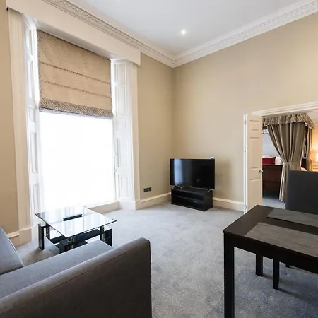 Royal Princes Suites-3