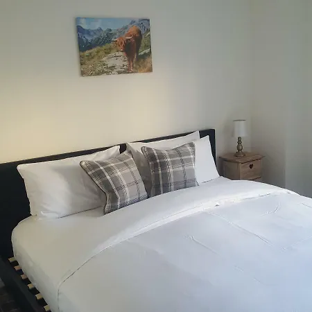 Britannia Quay Apartment-3