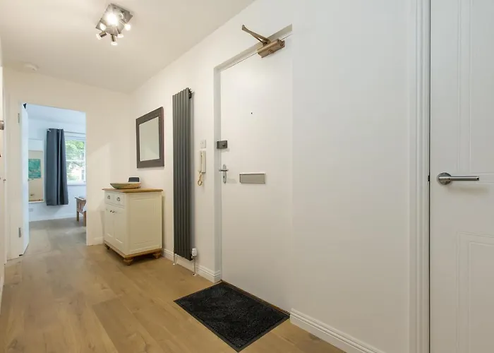 415 Lovely And Central 2 Bedroom Apartment With Secure Parking Édimbourg